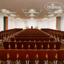 Skypoint Luxe Hotel Sheraton Sheremetyevo Hotel Grand Ballroom - Theater set u