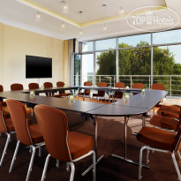 Skypoint Luxe Hotel Sheraton Sheremetyevo Hotel Davos Boardroom