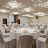 Skypoint Luxe Hotel Sheraton Sheremetyevo Hotel Grand Ballroom banquet set up