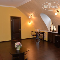 Orange House Hotel