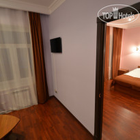 Orange House Hotel