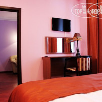 Orange House Hotel