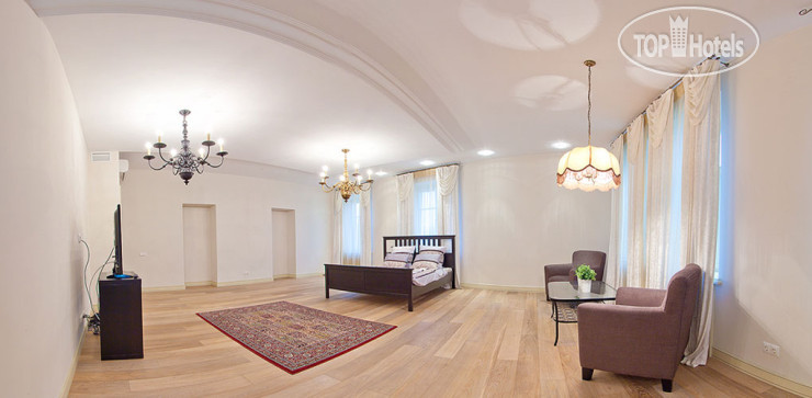 New photos from tourists Weekend Inn