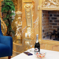 Gallery Voyage Hotel
