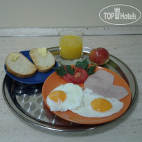 Yum-Yum Hostel