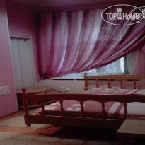 Happy Hostel