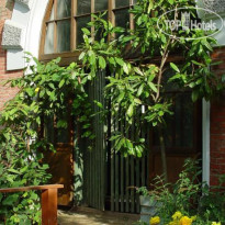 Garden Embassy Apartments