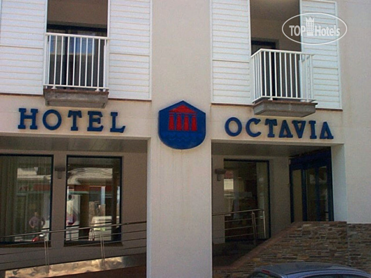 Hotel photo Oktavia 1*