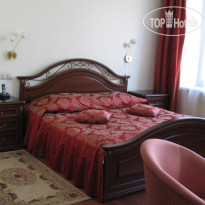 Voznesensky Hotel 