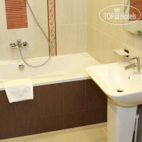 Leon Spa Hotel