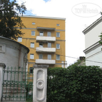 N-House