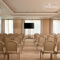 Palmira Business Club Palmira Business Club, многофу