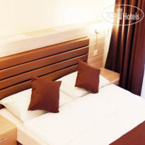 City Life Hotel