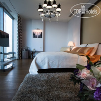 Plus 1 Hotel