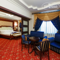 Moscow Holiday Hotel 