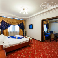 Moscow Holiday Hotel 