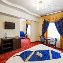 Moscow Holiday Hotel 