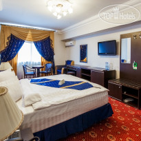 Moscow Holiday Hotel 