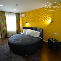 Unique Hotel