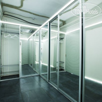 Buran capsule hotel