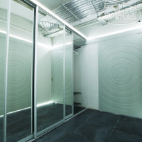 Buran capsule hotel