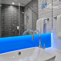 Pana White Moscow Hotel