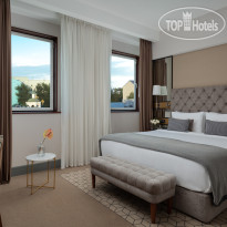 Chekhoff Hotel Moscow Curio Collection by Hilton 