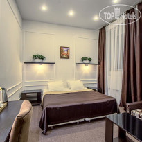 Revival Hotel 