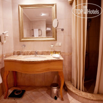 Milan 4*