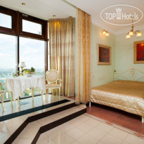 Triumph Palace (Триумф Палас) 