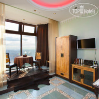 Triumph Palace (Триумф Палас) 