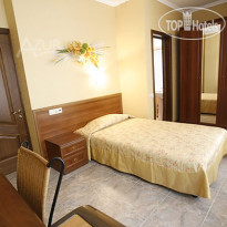 Dreamland Hotel