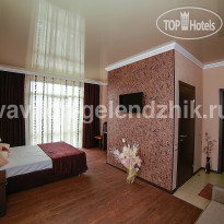 Vavilon Hotel