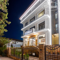 Mari Hotel