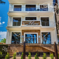 Mari Hotel