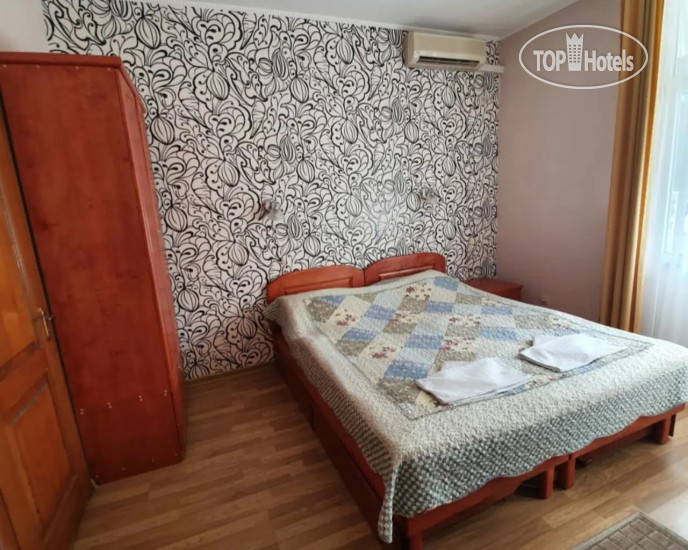 Hotel photo Black Wood 