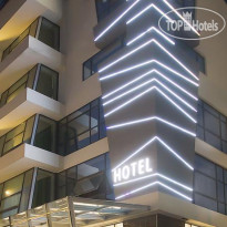 Adriano Hotel