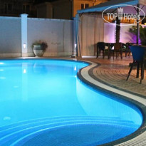 Ellison Дубай Бассейн