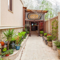 Ellison Dubai