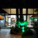 V Gostyah U Julii Guest House кафе напротив