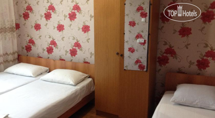 Hotelier's photos Гостевой Дом Изумруд
