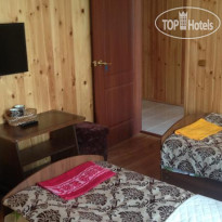 Yellow Guest House 