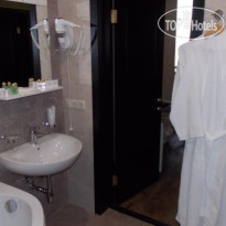 Zara Hotel