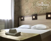 Rich Hotel