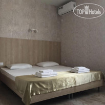 Rich Hotel 