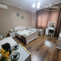 Надежда (Nadezhda Beach Hotel) 