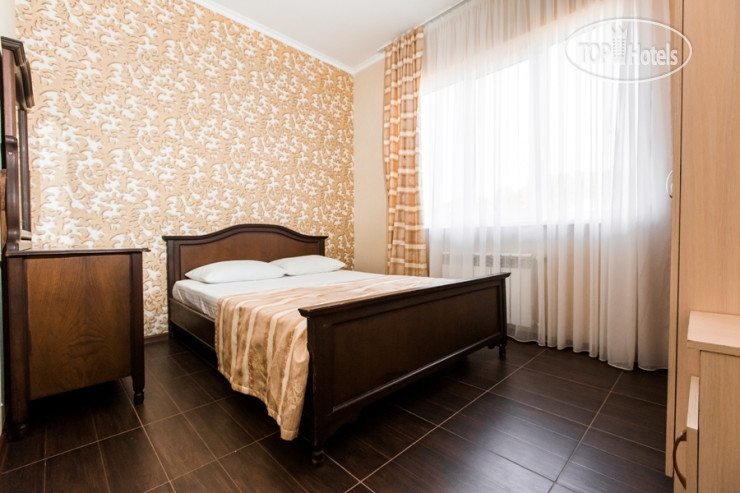 New photos from tourists Dream House