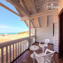 Клуб-отель Белый Пляж 