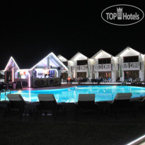 Клуб-отель Белый Пляж 