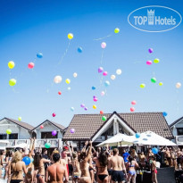 Клуб-отель Белый Пляж 